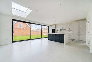 Kitchen diner angle 2- click for photo gallery